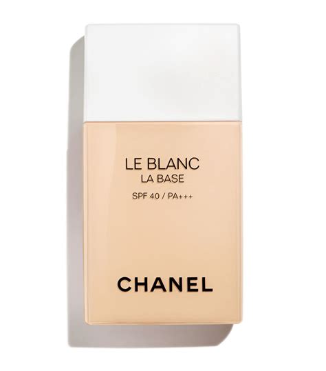 chanel le blanc makeup base